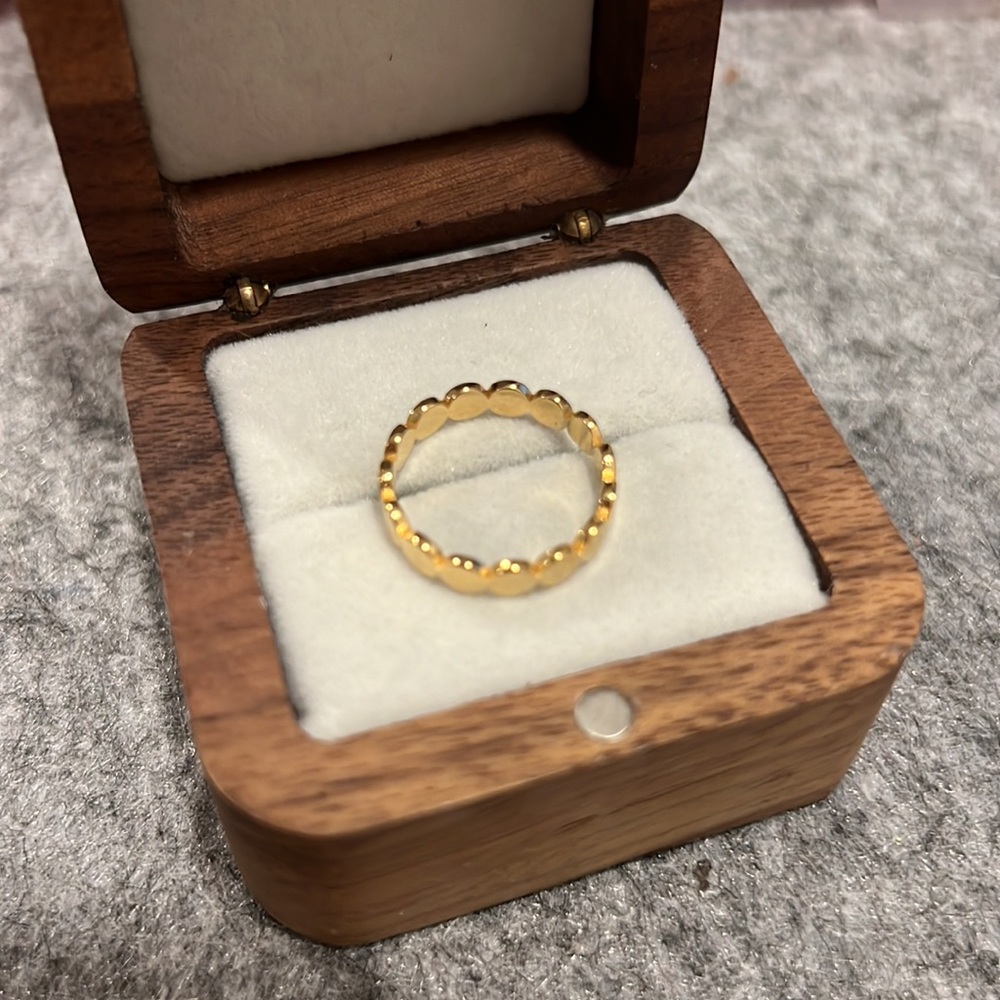 14K Gold Plated Size 6 Ring - Picture 4 of 4